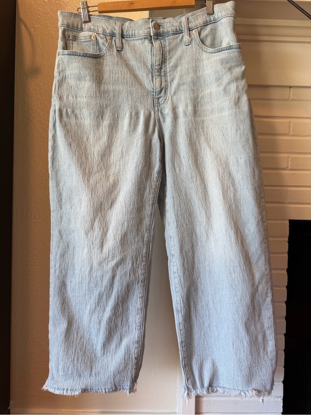 Madewell The Perfect Vintage Wide-Leg Crop Jean Light Wash Frayed Hem Size 32